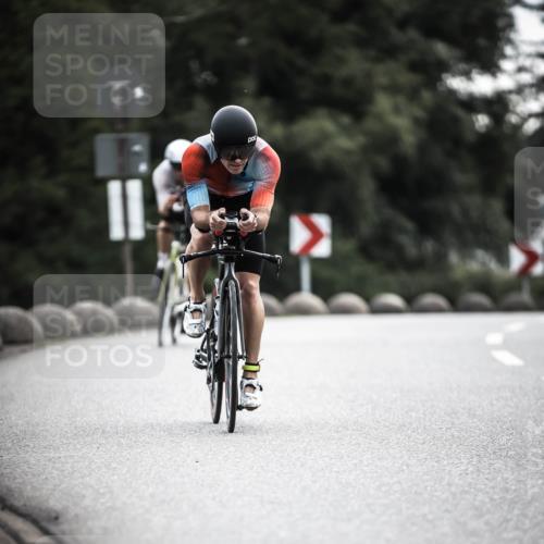 21.06.2026 - 29. Vierlanden-Triathlon H.Heesch http://msf.ph/oto/9908979 21.06.2026 09:26:59 Radfahren 75, 197, 1355 meine-sportfotos.de