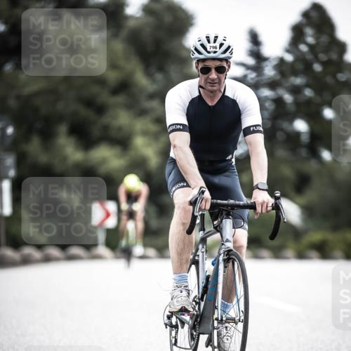 21.06.2026 - 29. Vierlanden-Triathlon H.Heesch http://msf.ph/oto/9908981 21.06.2026 11:52:55 Radfahren 256, 758, 760, 796, 802 meine-sportfotos.de