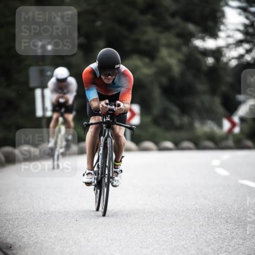 21.06.2026 - 29. Vierlanden-Triathlon H.Heesch http://msf.ph/oto/9908990 21.06.2026 09:26:59 Radfahren 75, 197, 1355 meine-sportfotos.de