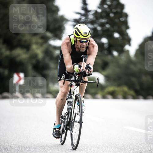 21.06.2026 - 29. Vierlanden-Triathlon H.Heesch http://msf.ph/oto/9909005 21.06.2026 11:52:57 Radfahren 256, 758, 760, 796, 802 meine-sportfotos.de