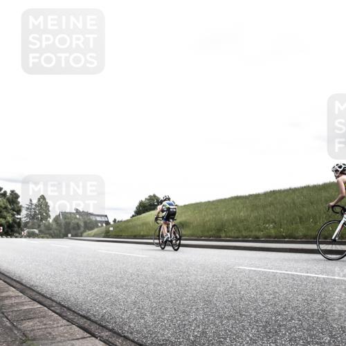 21.06.2026 - 29. Vierlanden-Triathlon H.Heesch http://msf.ph/oto/9909013 21.06.2026 14:53:00 Radfahren  meine-sportfotos.de