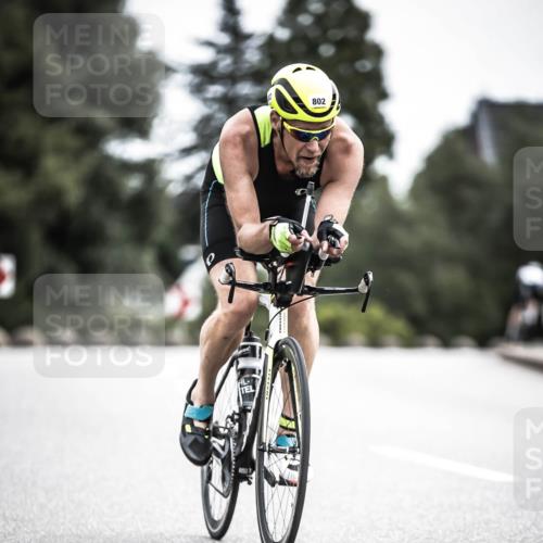 21.06.2026 - 29. Vierlanden-Triathlon H.Heesch http://msf.ph/oto/9909014 21.06.2026 11:52:58 Radfahren 256, 760, 796, 802 meine-sportfotos.de