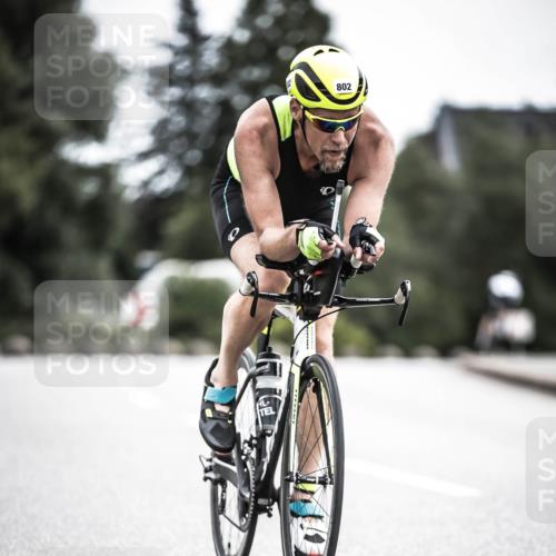 21.06.2026 - 29. Vierlanden-Triathlon H.Heesch http://msf.ph/oto/9909019 21.06.2026 11:52:58 Radfahren 256, 760, 796, 802 meine-sportfotos.de
