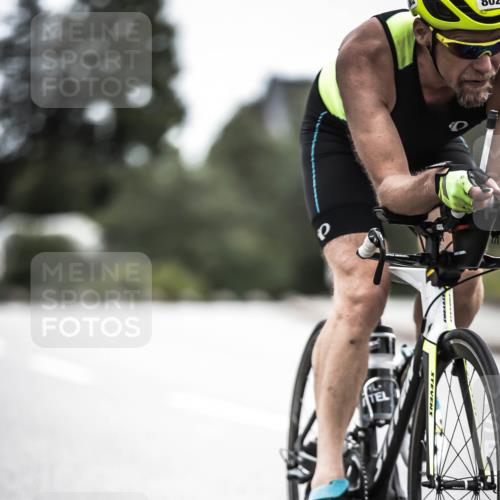 21.06.2026 - 29. Vierlanden-Triathlon H.Heesch http://msf.ph/oto/9909037 21.06.2026 11:52:58 Radfahren 256, 760, 796, 802 meine-sportfotos.de