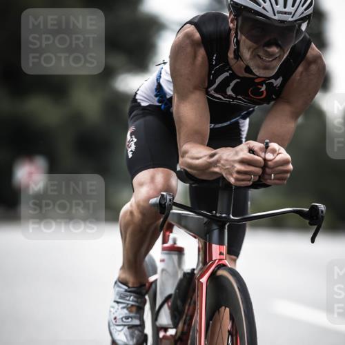 21.06.2026 - 29. Vierlanden-Triathlon H.Heesch http://msf.ph/oto/9909044 21.06.2026 09:27:10 Radfahren 27, 84, 169, 198 meine-sportfotos.de