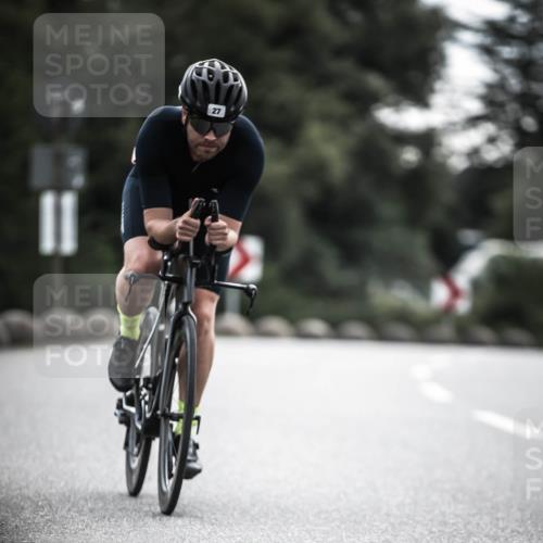 21.06.2026 - 29. Vierlanden-Triathlon H.Heesch http://msf.ph/oto/9909072 21.06.2026 09:27:16 Radfahren 27, 43, 56, 103, 139, 179, 198 meine-sportfotos.de