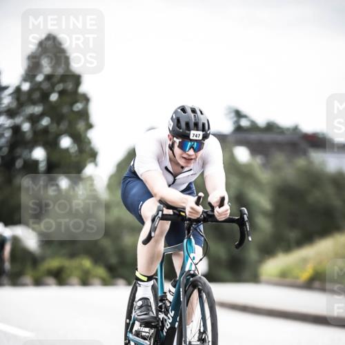 21.06.2026 - 29. Vierlanden-Triathlon H.Heesch http://msf.ph/oto/9909096 21.06.2026 11:53:21 Radfahren 265, 707, 747, 772 meine-sportfotos.de