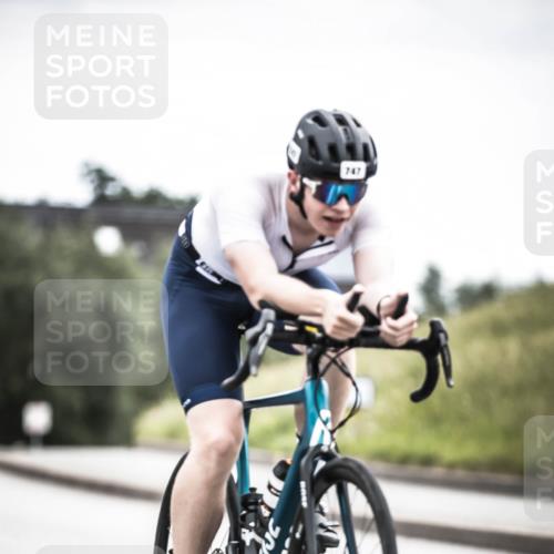 21.06.2026 - 29. Vierlanden-Triathlon H.Heesch http://msf.ph/oto/9909113 21.06.2026 11:53:21 Radfahren 265, 707, 747, 772 meine-sportfotos.de