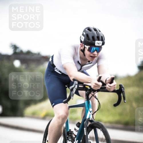 21.06.2026 - 29. Vierlanden-Triathlon H.Heesch http://msf.ph/oto/9909116 21.06.2026 11:53:21 Radfahren 265, 707, 747, 772 meine-sportfotos.de