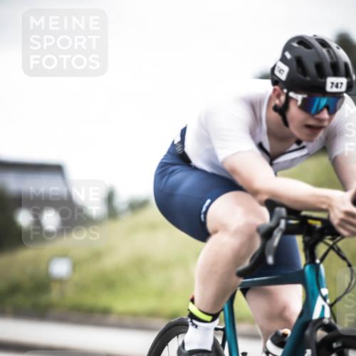 21.06.2026 - 29. Vierlanden-Triathlon H.Heesch http://msf.ph/oto/9909126 21.06.2026 11:53:21 Radfahren 265, 707, 747, 772 meine-sportfotos.de