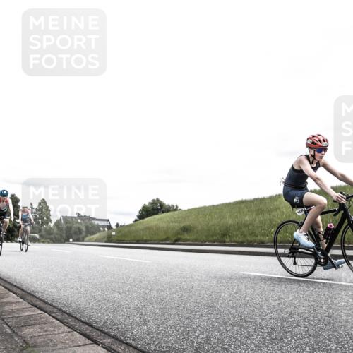 21.06.2026 - 29. Vierlanden-Triathlon H.Heesch http://msf.ph/oto/9909127 21.06.2026 14:55:31 Radfahren  meine-sportfotos.de