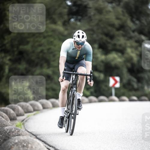 21.06.2026 - 29. Vierlanden-Triathlon H.Heesch http://msf.ph/oto/9909133 21.06.2026 11:53:27 Radfahren 707, 772, 779, 783 meine-sportfotos.de