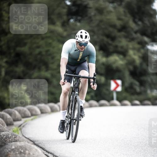21.06.2026 - 29. Vierlanden-Triathlon H.Heesch http://msf.ph/oto/9909136 21.06.2026 11:53:27 Radfahren 707, 772, 779, 783 meine-sportfotos.de