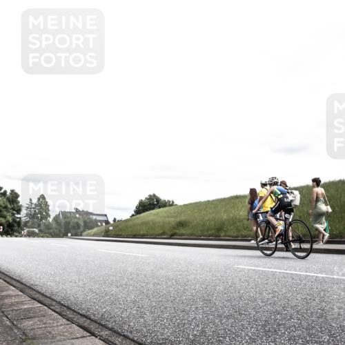 21.06.2026 - 29. Vierlanden-Triathlon H.Heesch http://msf.ph/oto/9909144 21.06.2026 14:55:35 Radfahren  meine-sportfotos.de
