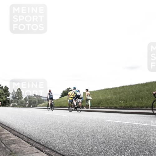 21.06.2026 - 29. Vierlanden-Triathlon H.Heesch http://msf.ph/oto/9909153 21.06.2026 14:55:41 Radfahren  meine-sportfotos.de