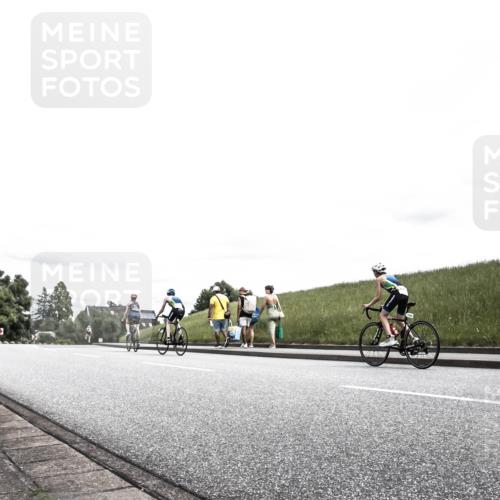 21.06.2026 - 29. Vierlanden-Triathlon H.Heesch http://msf.ph/oto/9909162 21.06.2026 14:55:41 Radfahren  meine-sportfotos.de