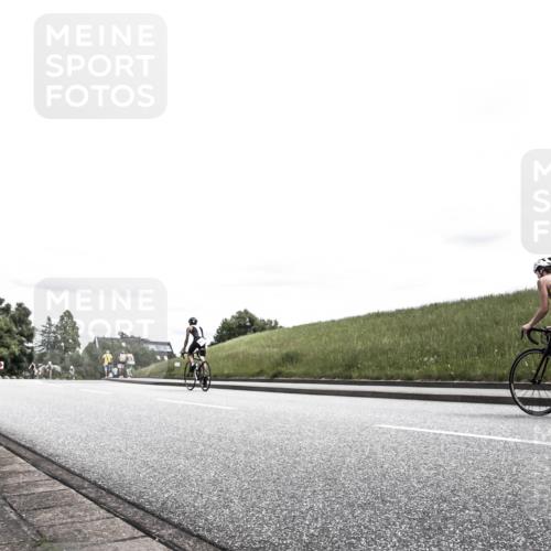 21.06.2026 - 29. Vierlanden-Triathlon H.Heesch http://msf.ph/oto/9909197 21.06.2026 14:56:06 Radfahren  meine-sportfotos.de