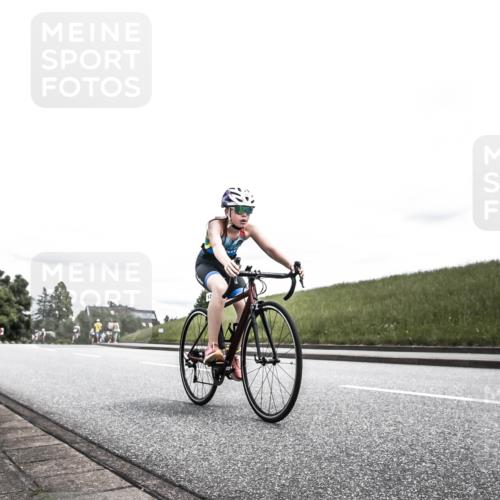 21.06.2026 - 29. Vierlanden-Triathlon H.Heesch http://msf.ph/oto/9909210 21.06.2026 14:56:14 Radfahren 1297, 1304, 1331 meine-sportfotos.de
