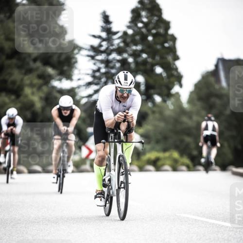 21.06.2026 - 29. Vierlanden-Triathlon H.Heesch http://msf.ph/oto/9909211 21.06.2026 11:53:34 Radfahren 133, 289, 720, 761, 779, 783, 813, 821, 844 meine-sportfotos.de