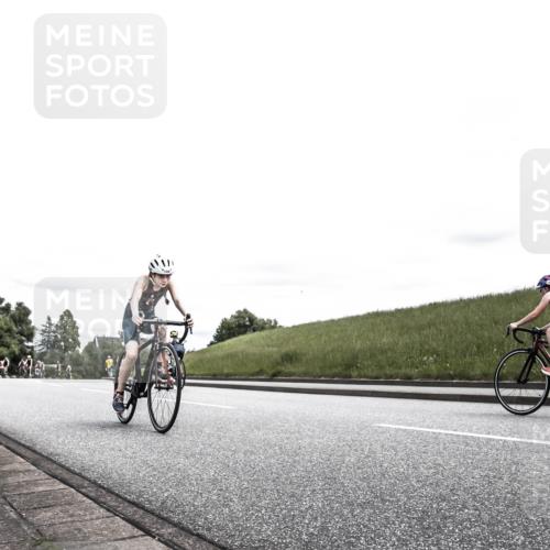 21.06.2026 - 29. Vierlanden-Triathlon H.Heesch http://msf.ph/oto/9909217 21.06.2026 14:56:21 Radfahren 1328 meine-sportfotos.de