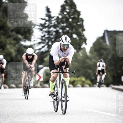 21.06.2026 - 29. Vierlanden-Triathlon H.Heesch http://msf.ph/oto/9909218 21.06.2026 11:53:34 Radfahren 133, 289, 720, 761, 779, 783, 813, 821, 844 meine-sportfotos.de