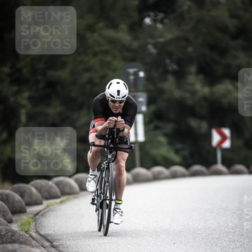 21.06.2026 - 29. Vierlanden-Triathlon H.Heesch http://msf.ph/oto/9909231 21.06.2026 09:27:57 Radfahren 83, 99, 219 meine-sportfotos.de