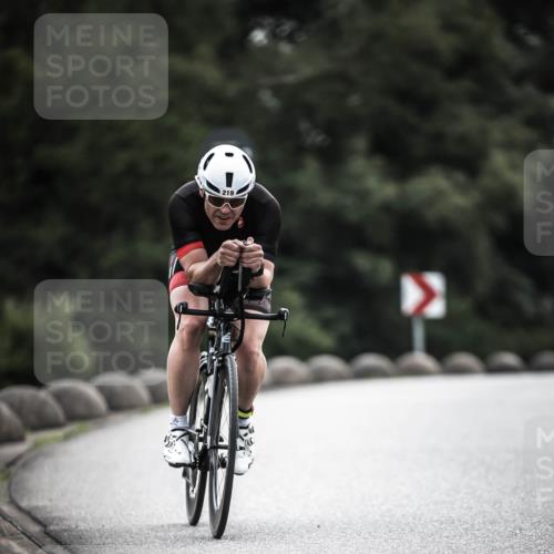 21.06.2026 - 29. Vierlanden-Triathlon H.Heesch http://msf.ph/oto/9909243 21.06.2026 09:27:57 Radfahren 83, 99, 219 meine-sportfotos.de