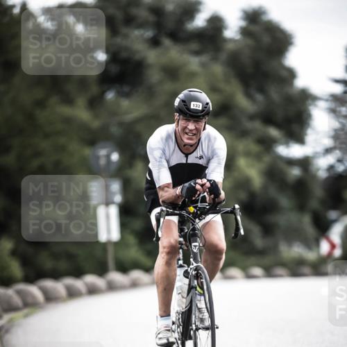 21.06.2026 - 29. Vierlanden-Triathlon H.Heesch http://msf.ph/oto/9909246 21.06.2026 11:53:37 Radfahren 133, 289, 720, 737, 761, 779, 813, 821, 844 meine-sportfotos.de