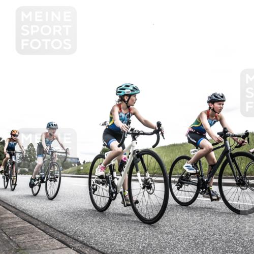 21.06.2026 - 29. Vierlanden-Triathlon H.Heesch http://msf.ph/oto/9909253 21.06.2026 14:56:29 Radfahren 1296, 1299, 1300, 1312, 1330, 1333 meine-sportfotos.de