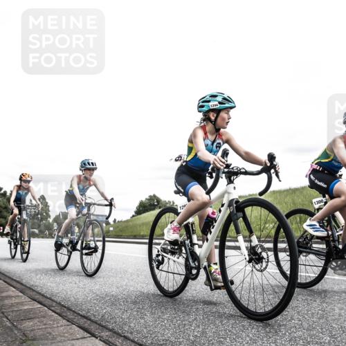 21.06.2026 - 29. Vierlanden-Triathlon H.Heesch http://msf.ph/oto/9909257 21.06.2026 14:56:29 Radfahren 1296, 1299, 1300, 1312, 1330, 1333 meine-sportfotos.de