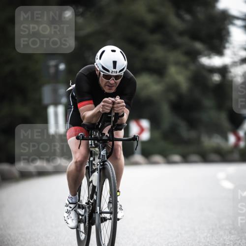 21.06.2026 - 29. Vierlanden-Triathlon H.Heesch http://msf.ph/oto/9909261 21.06.2026 09:27:57 Radfahren 83, 99, 219 meine-sportfotos.de