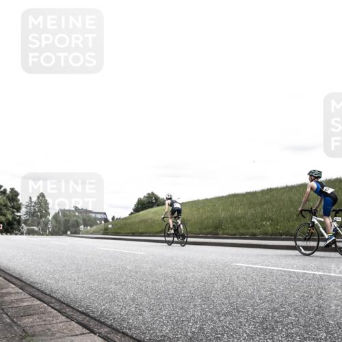 21.06.2026 - 29. Vierlanden-Triathlon H.Heesch http://msf.ph/oto/9909285 21.06.2026 14:56:36 Radfahren 1324 meine-sportfotos.de