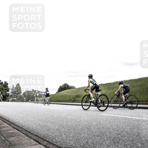 21.06.2026 - 29. Vierlanden-Triathlon H.Heesch http://msf.ph/oto/9909304 21.06.2026 14:56:37 Radfahren 1324 meine-sportfotos.de