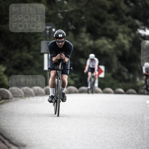 21.06.2026 - 29. Vierlanden-Triathlon H.Heesch http://msf.ph/oto/9909308 21.06.2026 09:28:16 Radfahren 4, 151, 154, 277 meine-sportfotos.de