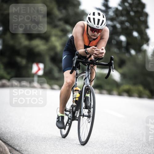 21.06.2026 - 29. Vierlanden-Triathlon H.Heesch http://msf.ph/oto/9909312 21.06.2026 11:53:44 Radfahren 737, 761, 844 meine-sportfotos.de