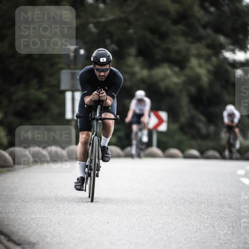 21.06.2026 - 29. Vierlanden-Triathlon H.Heesch http://msf.ph/oto/9909314 21.06.2026 09:28:17 Radfahren 4, 151, 154, 277 meine-sportfotos.de