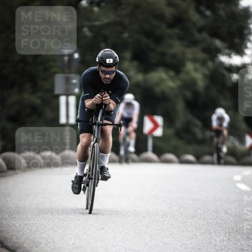 21.06.2026 - 29. Vierlanden-Triathlon H.Heesch http://msf.ph/oto/9909320 21.06.2026 09:28:17 Radfahren 4, 151, 154, 277 meine-sportfotos.de