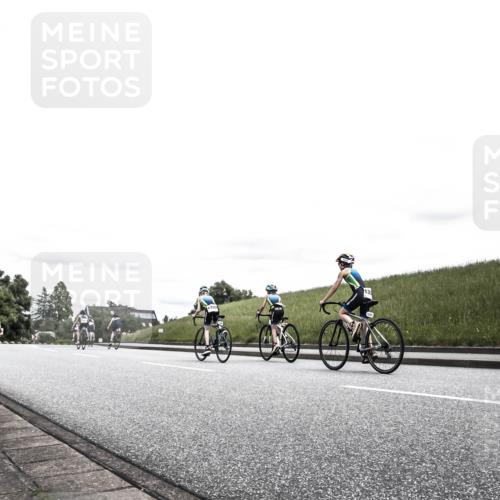 21.06.2026 - 29. Vierlanden-Triathlon H.Heesch http://msf.ph/oto/9909327 21.06.2026 14:56:40 Radfahren 1313, 1324, 1325 meine-sportfotos.de