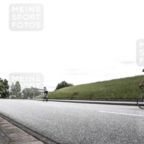 21.06.2026 - 29. Vierlanden-Triathlon H.Heesch http://msf.ph/oto/9909375 21.06.2026 14:56:52 Radfahren  meine-sportfotos.de