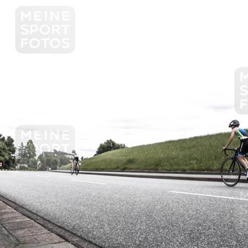 21.06.2026 - 29. Vierlanden-Triathlon H.Heesch http://msf.ph/oto/9909379 21.06.2026 14:56:53 Radfahren  meine-sportfotos.de