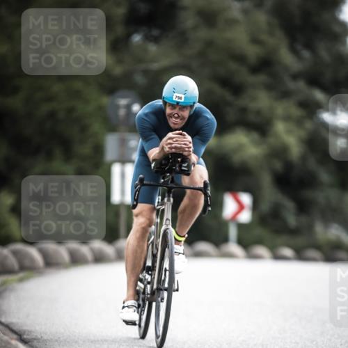 21.06.2026 - 29. Vierlanden-Triathlon H.Heesch http://msf.ph/oto/9909397 21.06.2026 11:54:15 Radfahren 91, 266, 798, 807, 892 meine-sportfotos.de