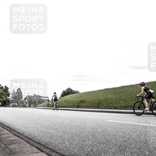 21.06.2026 - 29. Vierlanden-Triathlon H.Heesch http://msf.ph/oto/9909398 21.06.2026 14:56:55 Radfahren  meine-sportfotos.de