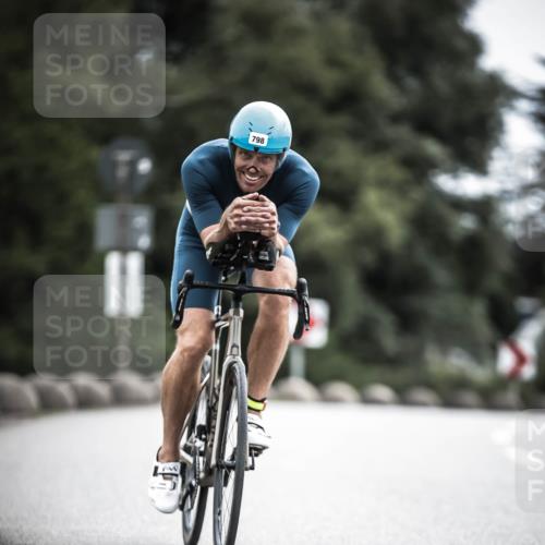 21.06.2026 - 29. Vierlanden-Triathlon H.Heesch http://msf.ph/oto/9909406 21.06.2026 11:54:15 Radfahren 91, 266, 798, 807, 892 meine-sportfotos.de