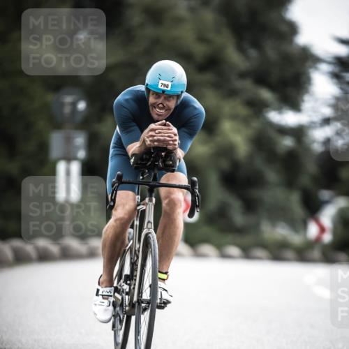 21.06.2026 - 29. Vierlanden-Triathlon H.Heesch http://msf.ph/oto/9909409 21.06.2026 11:54:15 Radfahren 91, 266, 798, 807, 892 meine-sportfotos.de
