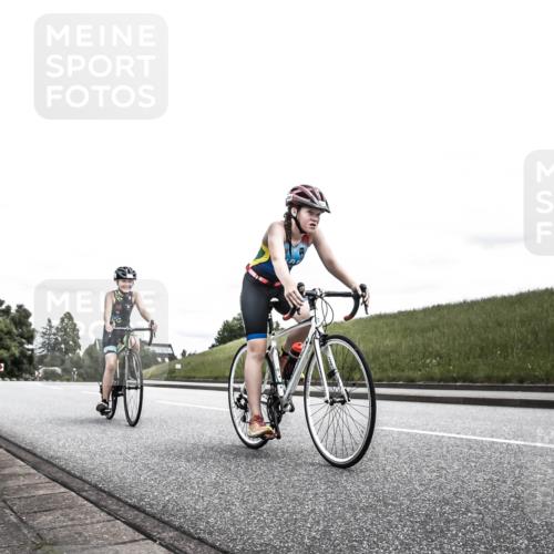 21.06.2026 - 29. Vierlanden-Triathlon H.Heesch http://msf.ph/oto/9909431 21.06.2026 14:57:08 Radfahren 1302, 1322, 1334 meine-sportfotos.de