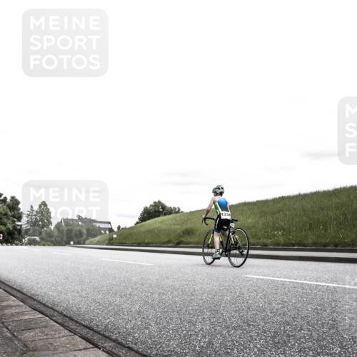 21.06.2026 - 29. Vierlanden-Triathlon H.Heesch http://msf.ph/oto/9909447 21.06.2026 14:57:15 Radfahren  meine-sportfotos.de