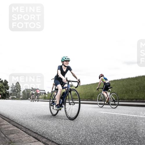 21.06.2026 - 29. Vierlanden-Triathlon H.Heesch http://msf.ph/oto/9909464 21.06.2026 14:57:18 Radfahren  meine-sportfotos.de