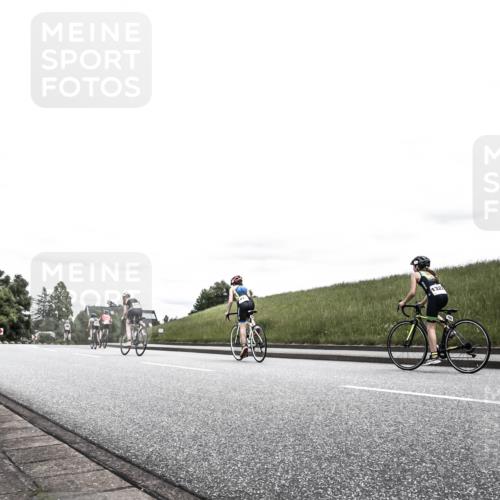 21.06.2026 - 29. Vierlanden-Triathlon H.Heesch http://msf.ph/oto/9909470 21.06.2026 14:57:19 Radfahren  meine-sportfotos.de