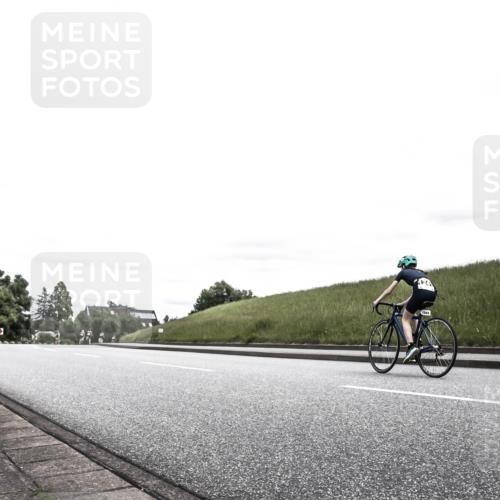 21.06.2026 - 29. Vierlanden-Triathlon H.Heesch http://msf.ph/oto/9909472 21.06.2026 14:57:27 Radfahren  meine-sportfotos.de