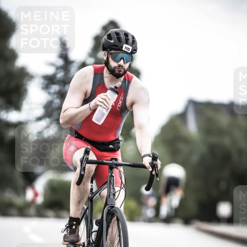21.06.2026 - 29. Vierlanden-Triathlon H.Heesch http://msf.ph/oto/9909481 21.06.2026 11:54:27 Radfahren 705 meine-sportfotos.de